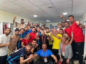 ŞİMŞEK PLAY-OFF’U GARANTİLEDİ