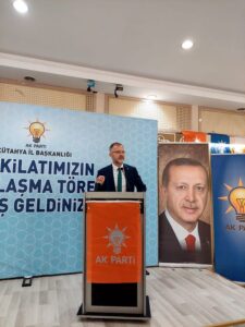 AK PARTİ İL BAŞKANI SEBAHATTİN CEYHUN GÖREVİNDEN AYRILDI