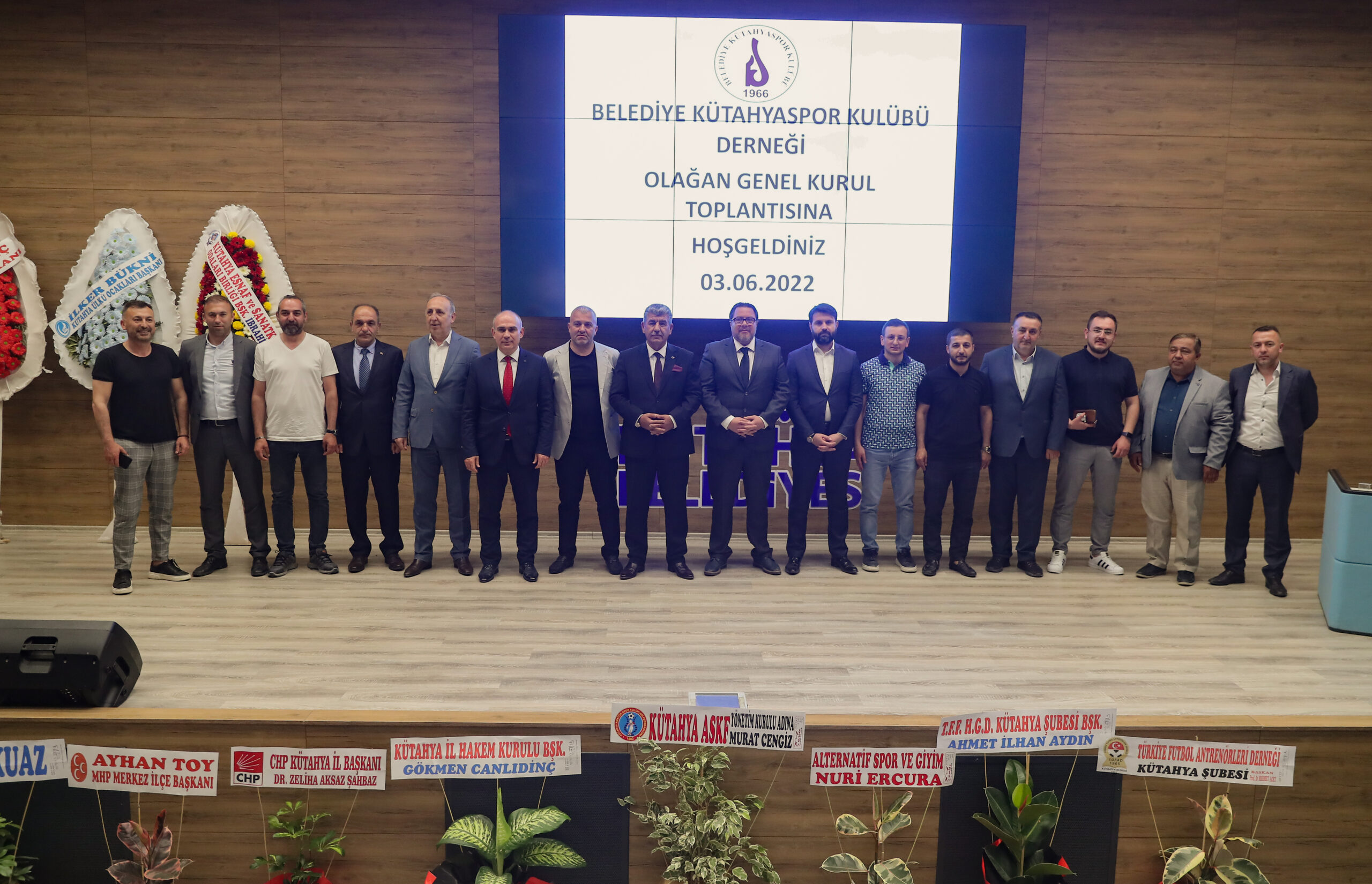 Kütahya Belediyesi konferans salonunda