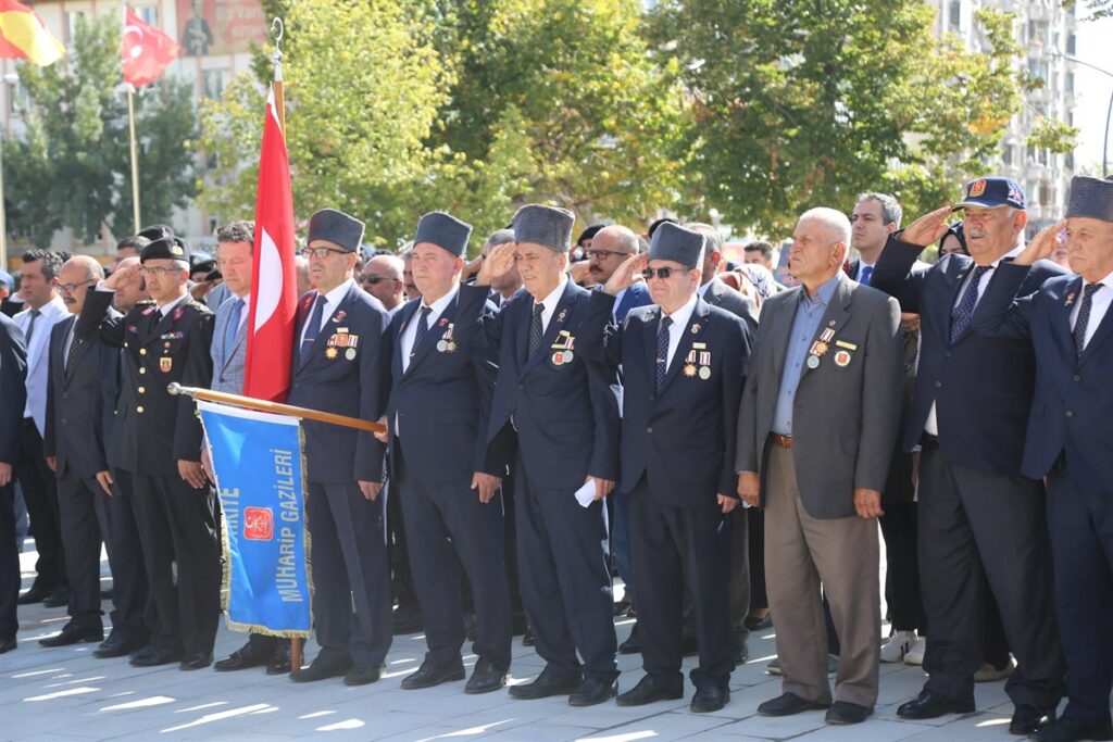 Türkiye Cumhuriyeti’nin kurucusu Mustafa