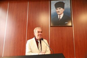 KAVUNCU: “HIZLI GELİŞEN BİR ÜNİVERSİTEYİZ”