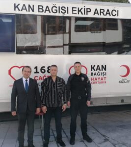 MÜDÜRLERDEN KAN BAĞIŞI