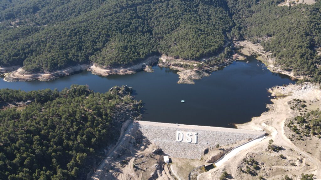 Emet ilçesinde bir dönem