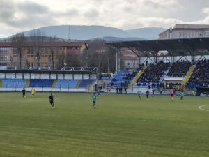 BELEDİYE KÜTAHYASPOR EVİNDE KAYIP