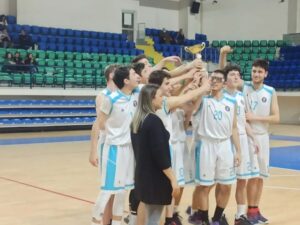 VOLEYBOL VE BASKETBOLDA BİRİNCİLER BELLİ OLDU