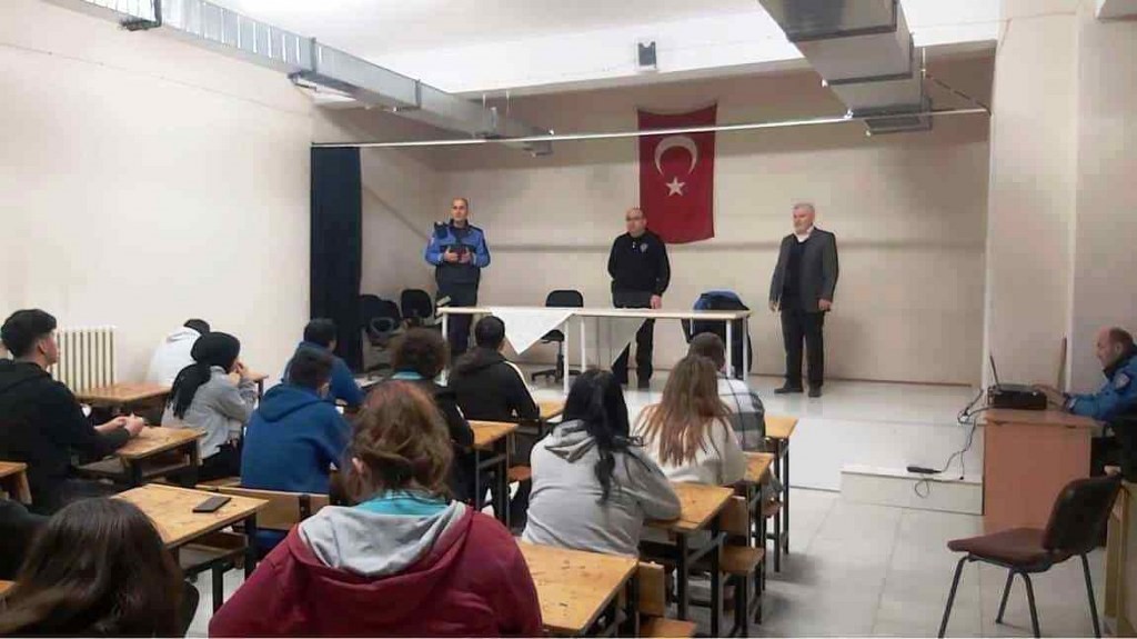 Kütahya Borsa İstanbul Anadolu