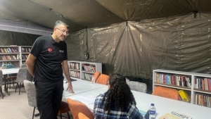 Vali Çelik, Hatay’da öğrencilerle buluştu