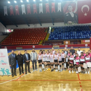 Voleybolda yarı final maçları sona erdi