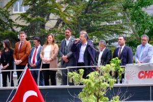 CHP Grup Başkanvekili Özgür Özel, Afyonkarahisar’da halka hitap etti: