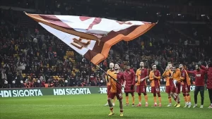 Galatasaray şampiyonluk için sahaya çıkıyor