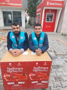 Aslanapa’da kurban bağış standı kuruldu