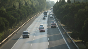 Sakarya, Düzce ve Bolu’da otoyoldaki bayram trafiği normale döndü