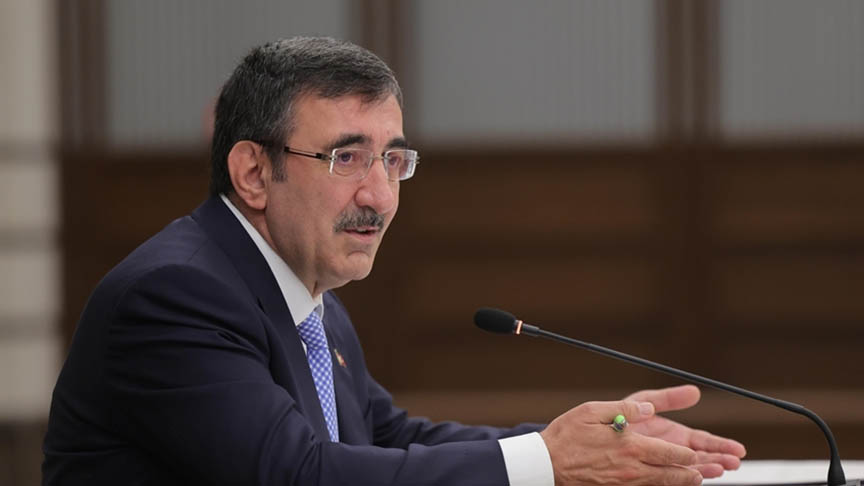 Cumhurbaşkanı Yardımcısı Cevdet Yılmaz, Türkiye'nin darbecilerle meşru mücadelesini hedef gösteren bir raporun Avrupa Konseyi Parlamenter Meclisi'nde (AKPM) onaylanmasını kınadı.