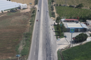 Denizli’de jandarma ve polis ekiplerinden helikopter destekli trafik denetimi