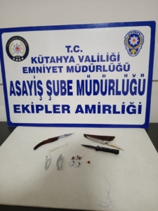 Polisin dur ihtarına uymadı ama kaçamadılar