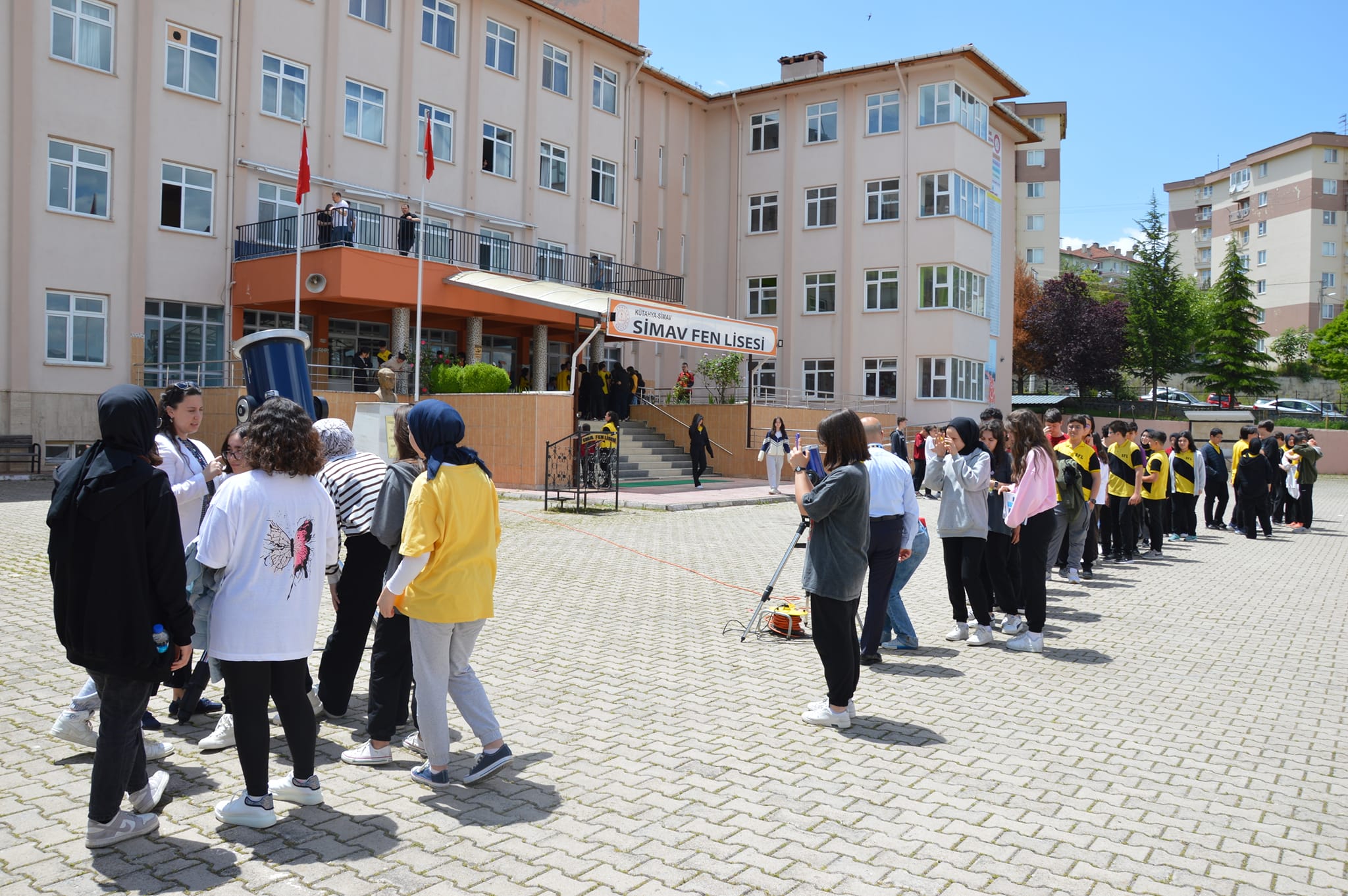 Kütahya Simav Fen Lisesinde “Uzay Gözlem Konferansı” gerçekleştirildi.
