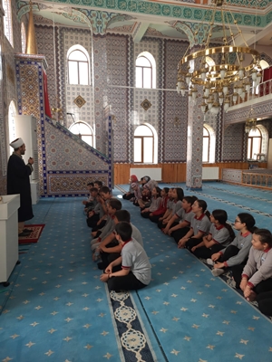 Az Mahalle Camii din