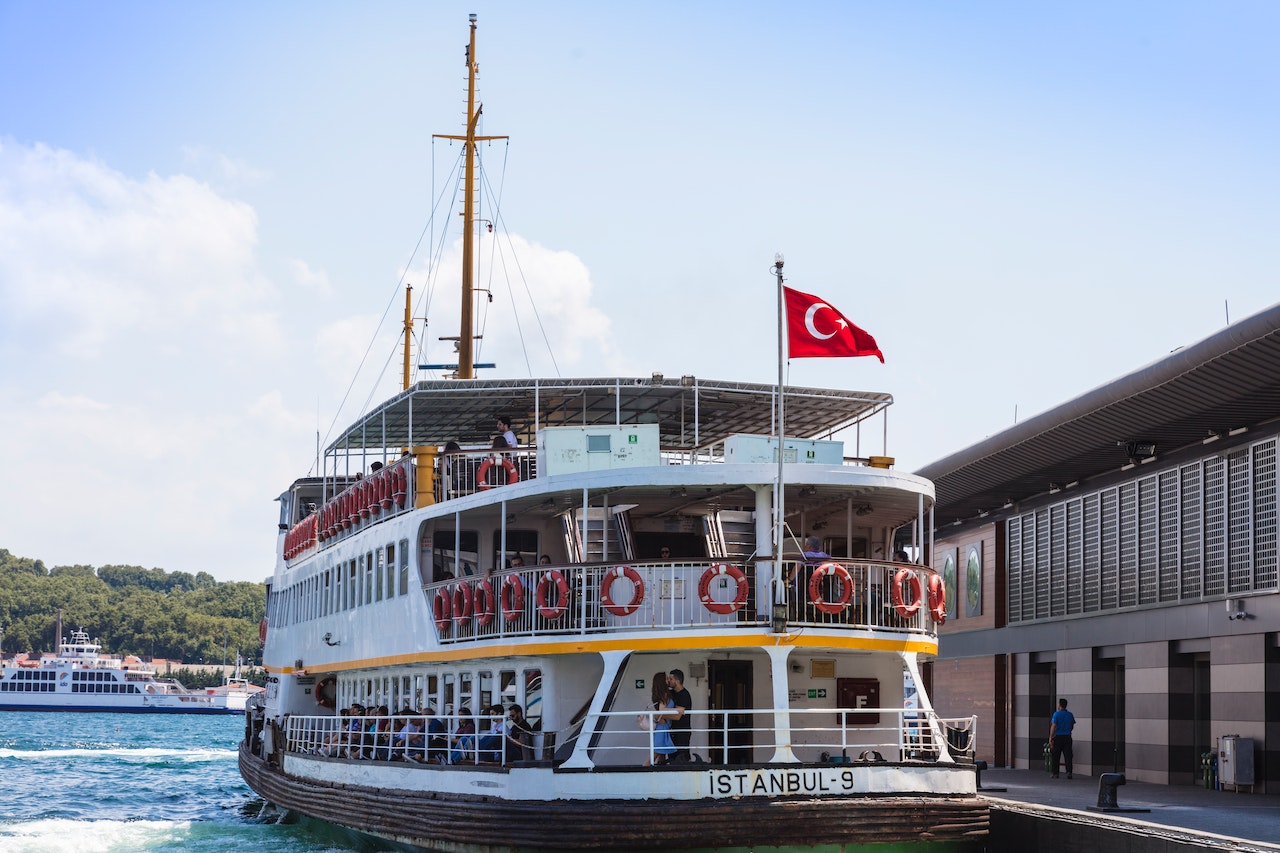 İstanbul’da güzel bir hava ve feribot keyfi