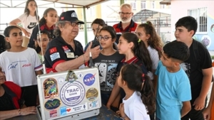 İzmir’de ortaokul öğrencileri, uzaydaki astronotlarla görüşmeye hazırlanıyor