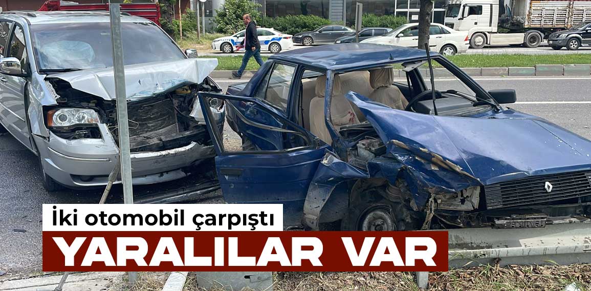   Kütahya’da iki otomobilin