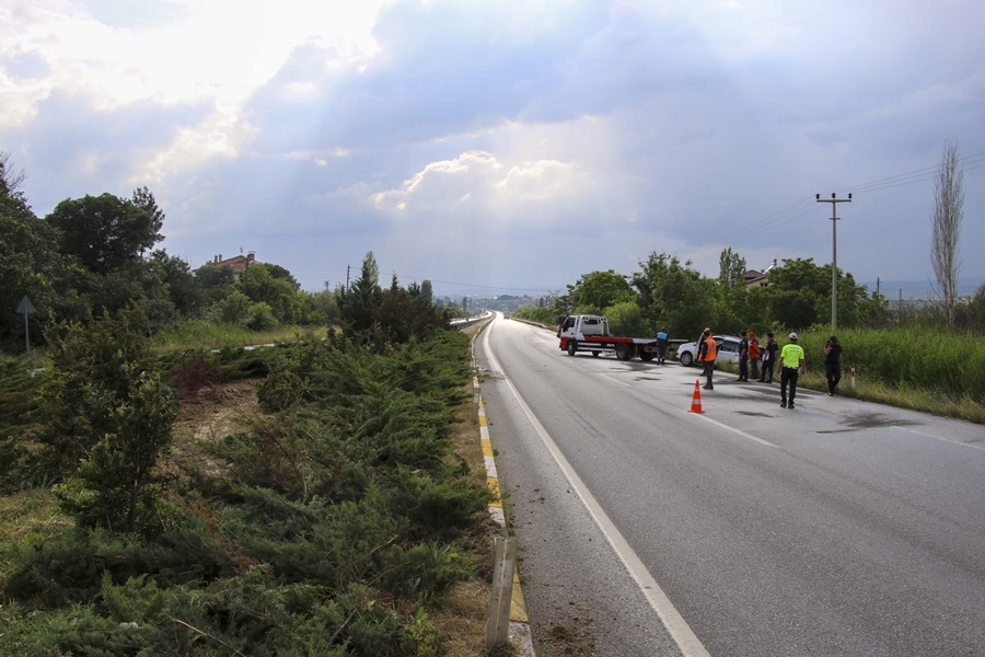 Uşak'ta trafik kazasında 5 kişi yaralandı