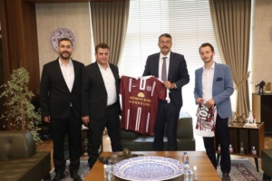 Çelik, İsaköy Spor Kulübünü ağırladı