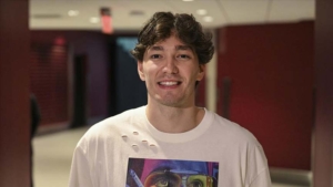 Cedi Osman’ın takımı Spurs, başantrenörü Popovich ile 5 yıllık sözleşme yeniledi