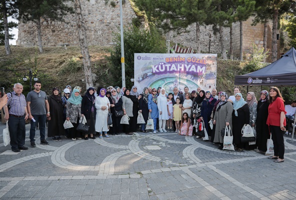 Kadınlar Kütahya’yı gezdi