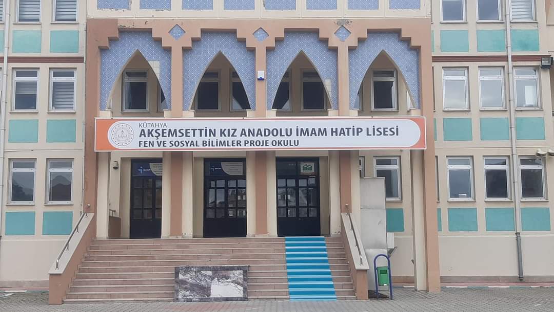 Akşemsettin Kız Anadolu İmam