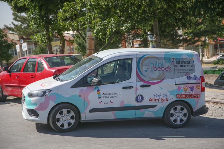 Kütahya’da Hilal Bebek Taksi yollarda