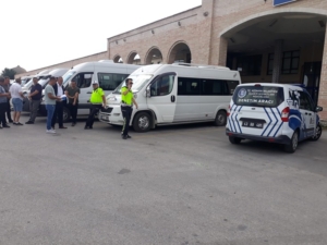 Kütahya’da S plaka servis araçları denetlendi