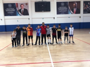 Tavşanlı gençliği futsal ile emin ellerde