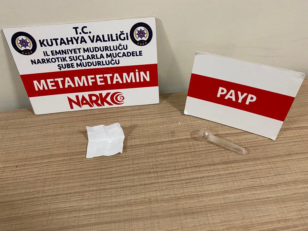 Kütahya’da uyuşturucu tacirlerine ve