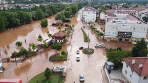 Bartın’da selin çekildiği bölgelerde temizliğe başlandı