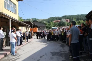 Tavşanlı Belediyesi’nde geleneksel personel bayramlaşma töreni