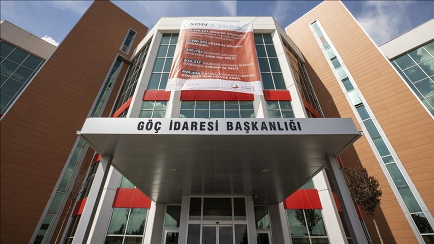 Göç İdaresi Başkanlığı, yabancı