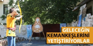 Kütahya’da geleceğin kemankeşlerini yetiştiriyorlar