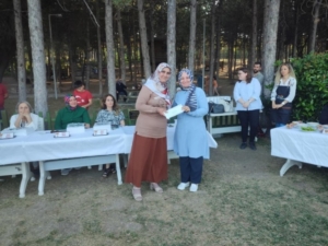 Gediz tarhana pişirme yarışması birincisi belli oldu