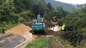 Selden etkilenen illerde saha çalışmaları sürüyor