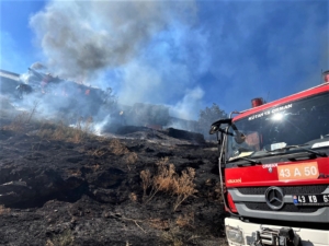 Pazarlar’da ev yangını korkuttu