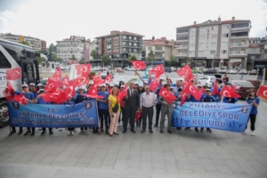 Kütahya Belediyespor bünyesindeki Başarılı sporculara gezi ödülü