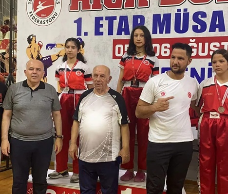 Kütahya Belediyespor’dan 12 madalya