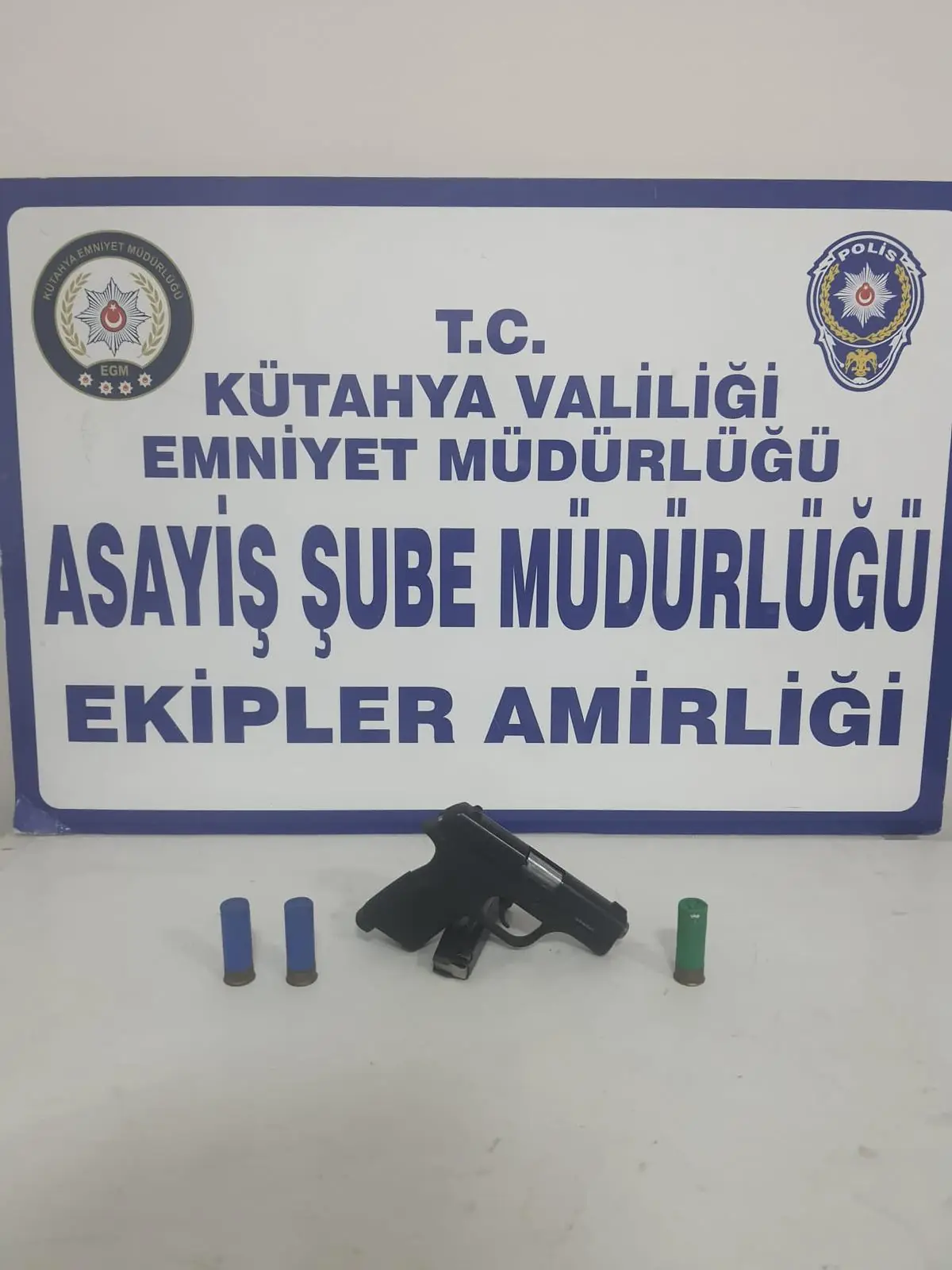 Kütahya’da polis ekipleri ve