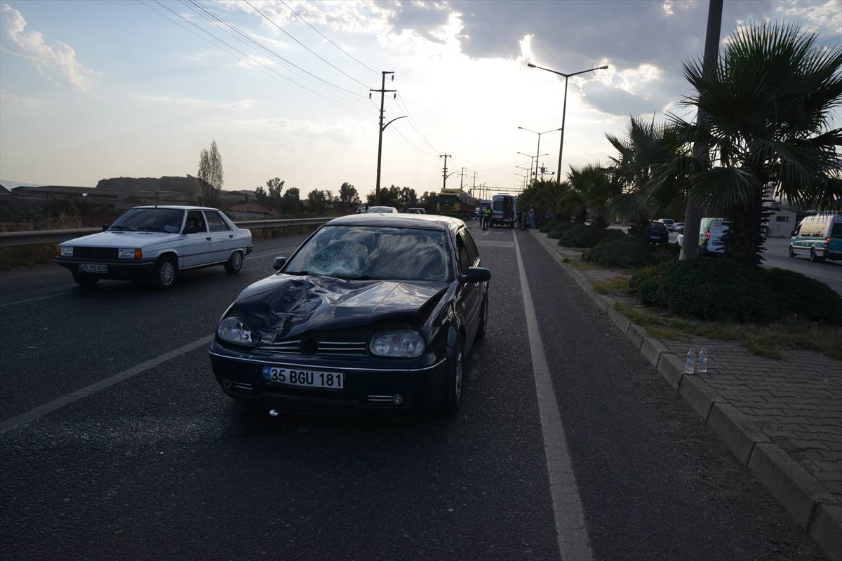 Manisa’nın Turgutlu ilçesinde otomobilin