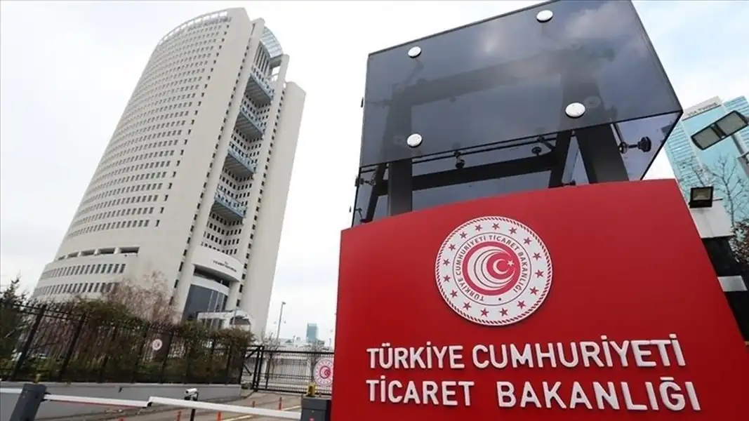 Ticaret Bakanı Ömer Bolat,