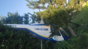 Afyonkarahisar’da helikopter otel bahçesine düştü