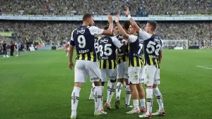 Fenerbahçe galibiyet serisini sürdürdü