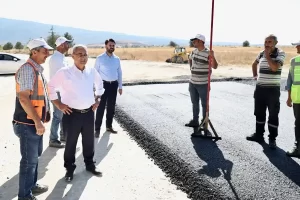 Kütahya’da mahalle ve sokaklarda çalışmalar sürüyor