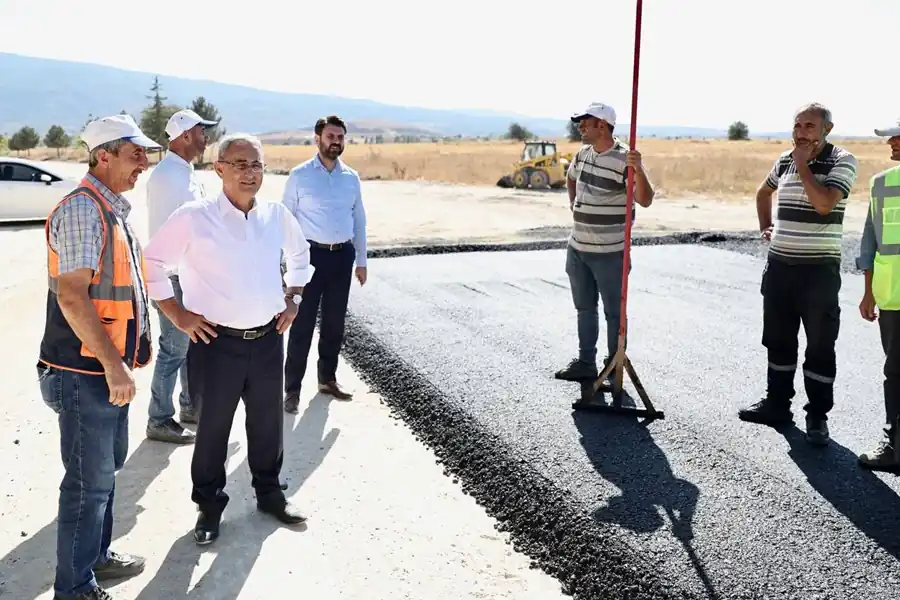 Kütahya’da mahallelerde yürütülen temizlik