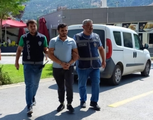 Manisa’da dolandırıcılık iddiasıyla gözaltına alınan zanlı tutuklandı